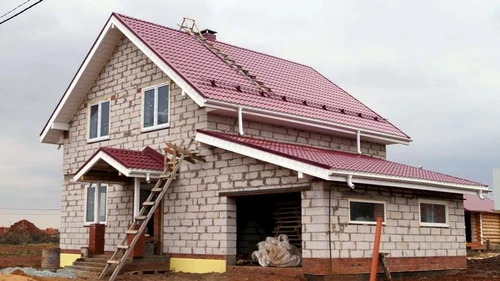 Izgradnja od pjenastih blokova: praktično rješenje za privatnu kuću