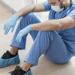 U Rusiji žele ukinuti navlake za cipele u medicinskim ustanovama. Što im je u-rusiji-zele-ukinuti-navlake-za-cipele-u-medicinskim-ustanovama.jpg