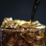 Što se događa s tijelom ako svaki dan pijete gazirana