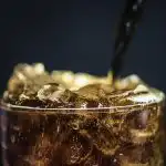 Što se događa s tijelom ako svaki dan pijete gazirana